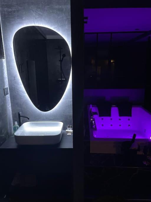 Le Cocon Des Granges - Suite Sauna Jaccuzi Spa Bonnieres-sur-Seine Buitenkant foto